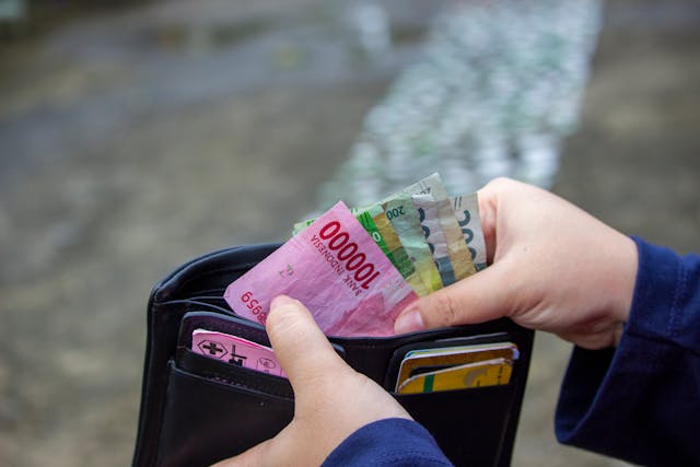 Melakukan Pembayaran Pajak 5 Tahunan