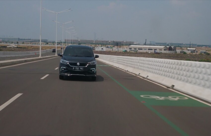 Suzuki_Ertiga__1_