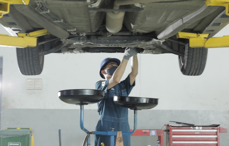 cek_kaki_mobil