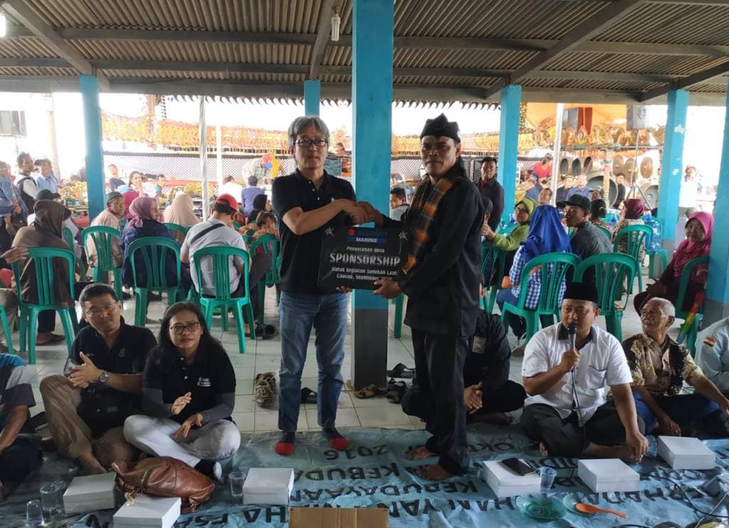 https://www.suzuki.co.id/uploads/news/suzuki-marine-lebih-dekat-nelayan-melalui-acara-festival-nelayan.jpg